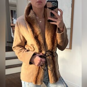 Authentic Max Mara fur collar cashmere alpaca blend insulated winter wool jacket